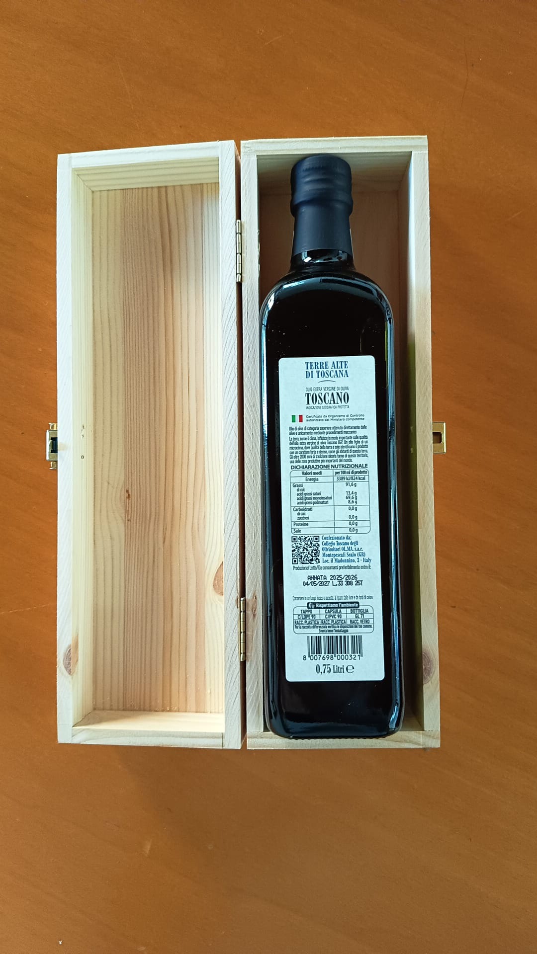 Wooden gift box "Terre Alte di Toscana" - Tuscan P.G.I. Extravirgin Olive Oil - 0,75 Litre